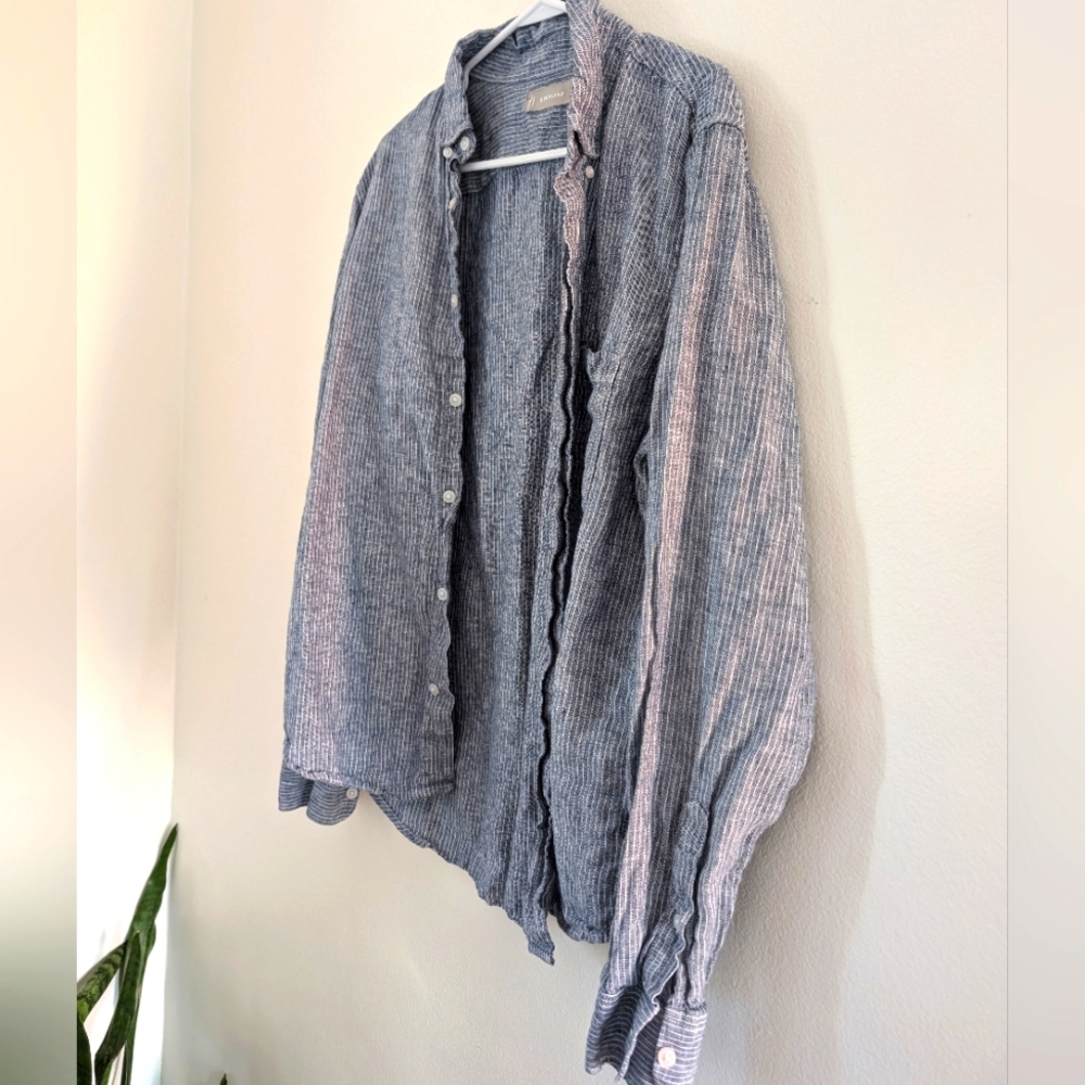 Everlane Men's Classic Shirt in Linen